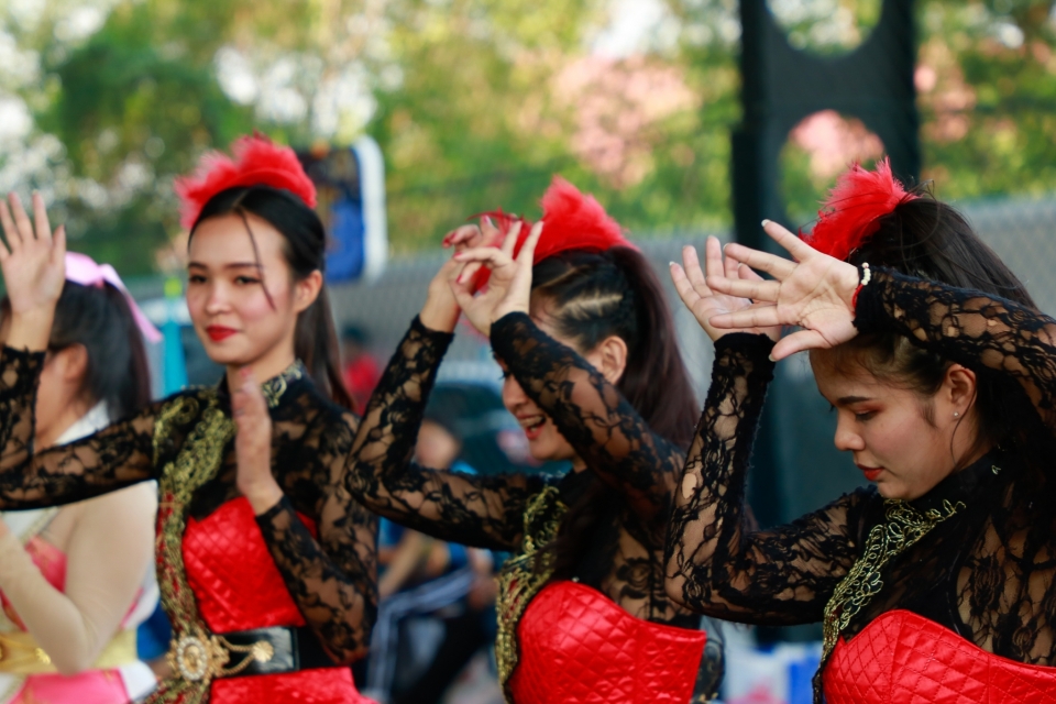 220263กีฬาสี(ต่อ)_๒๐๐๒๒๘_0864.jpg